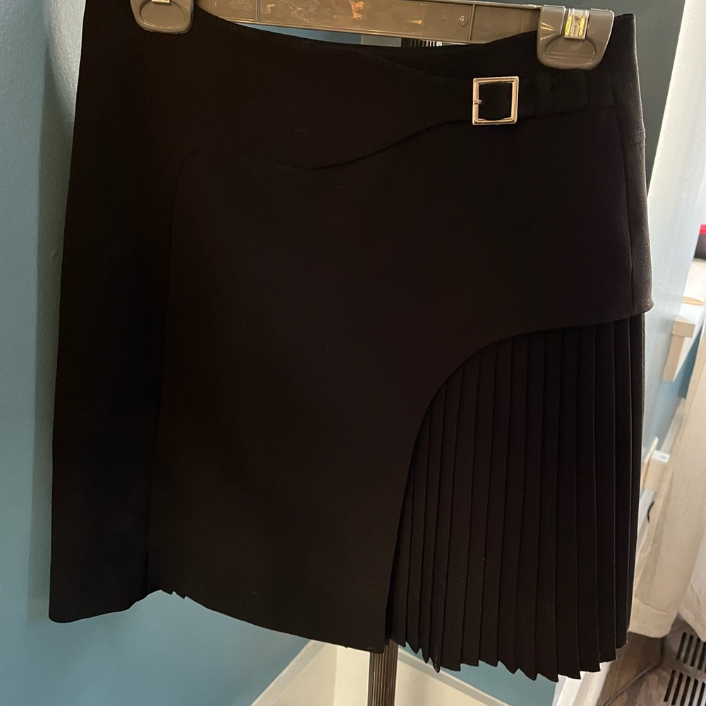 Karen Mullen Pleated Skirt